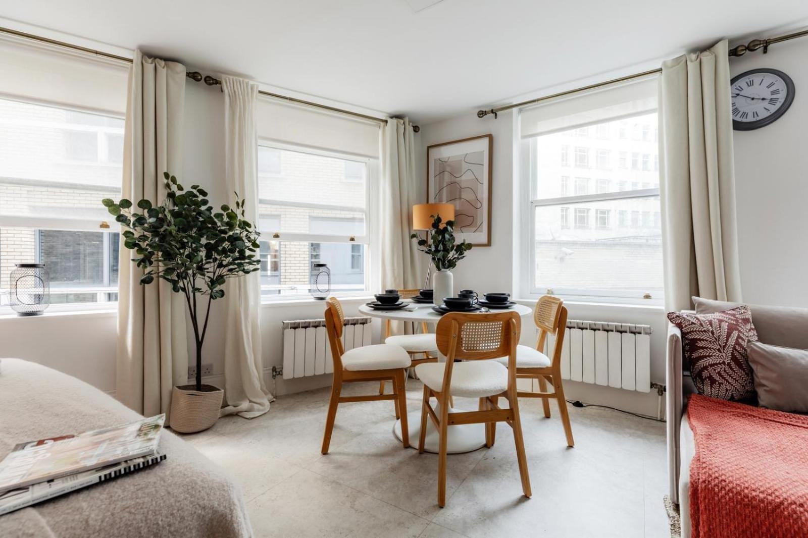 Regents Street's Superb Studios! London